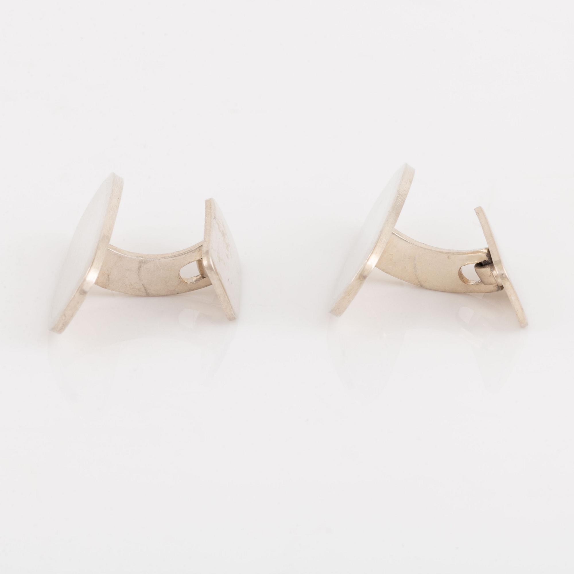 Gustaf Dahlgren & Co, manschettknappar, två par, silver.