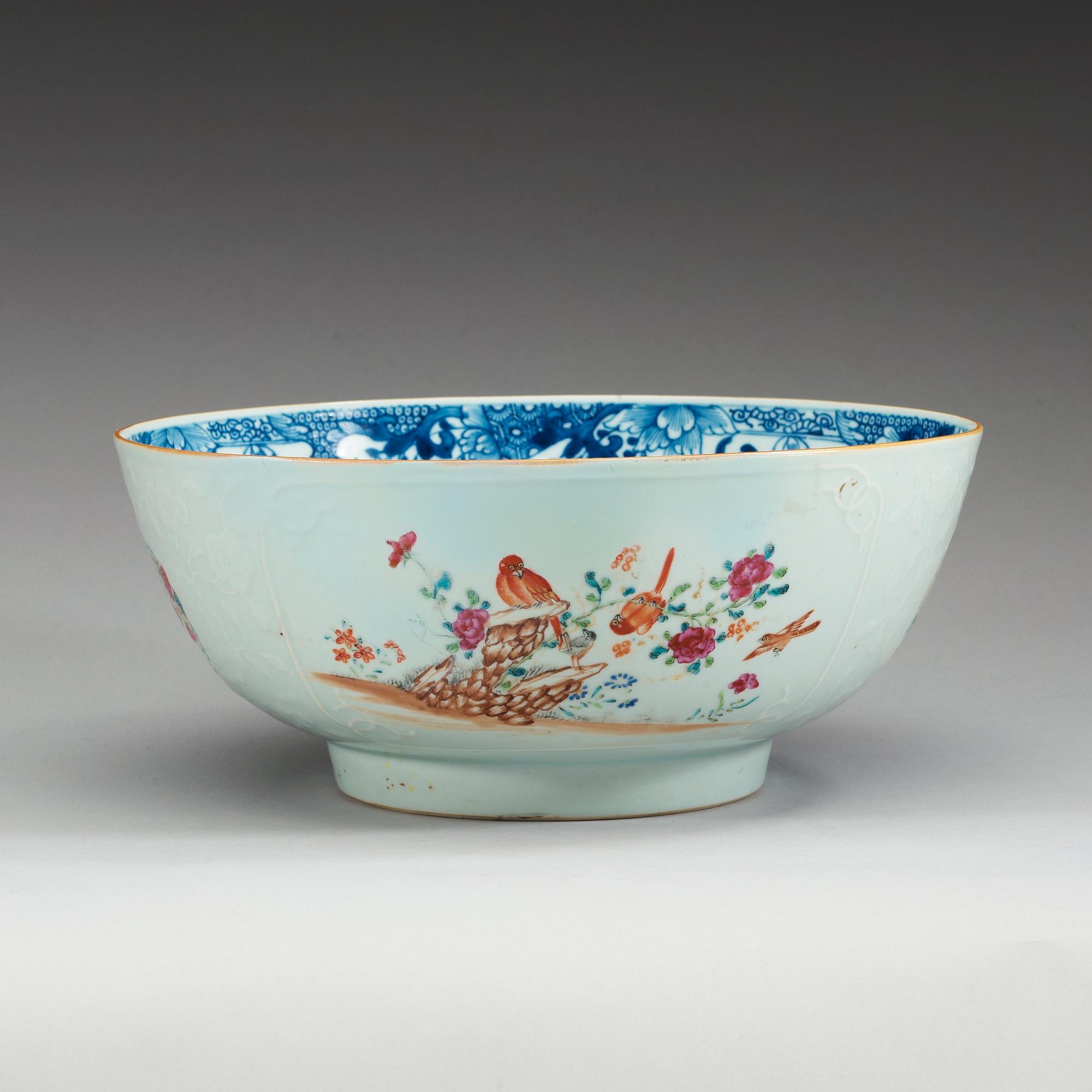 A famille rose punch bowl, Qing dynasty, Qianlong (1736-95).