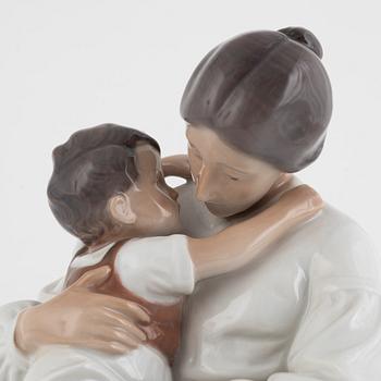 Ingeborg Plockross Irminger, figurine, porcelain, Royal Copenhagen.