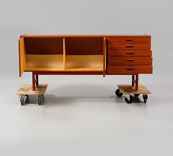 SIDEBOARD, Ulferts, Tibro, 1950-/60-tal.
