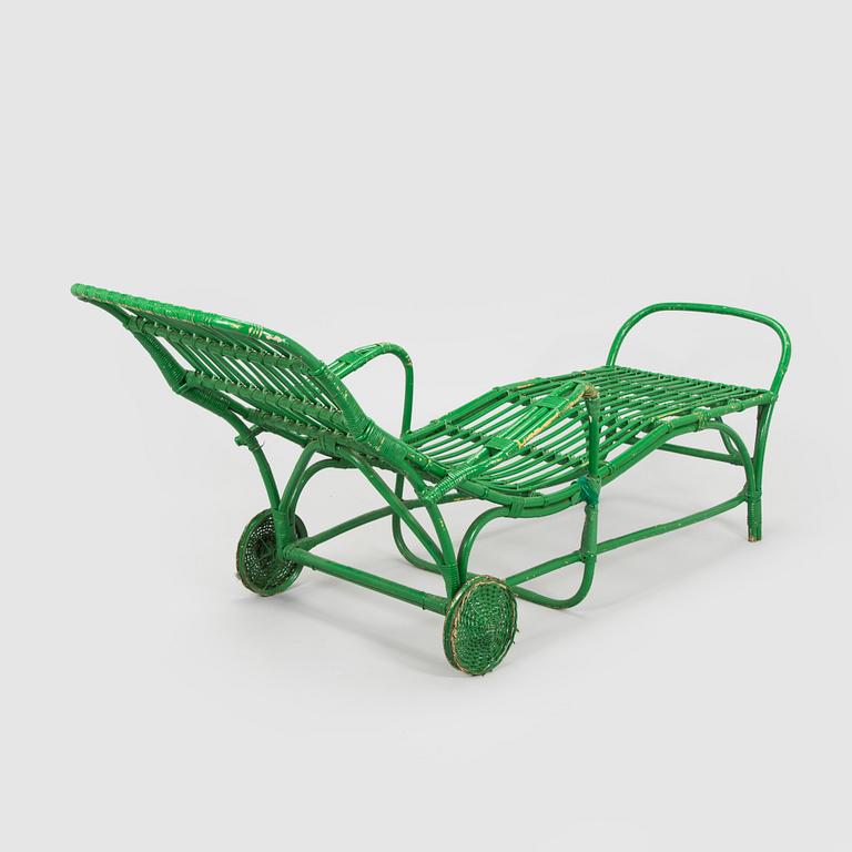 Aino Aalto, puutarhatuoli / aurinkotuoli, malli 374, jälleenmyyjä Artek 1950-luvun alku.