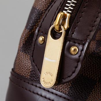 A bag by Louis Vuitton, "Knight's bridge".