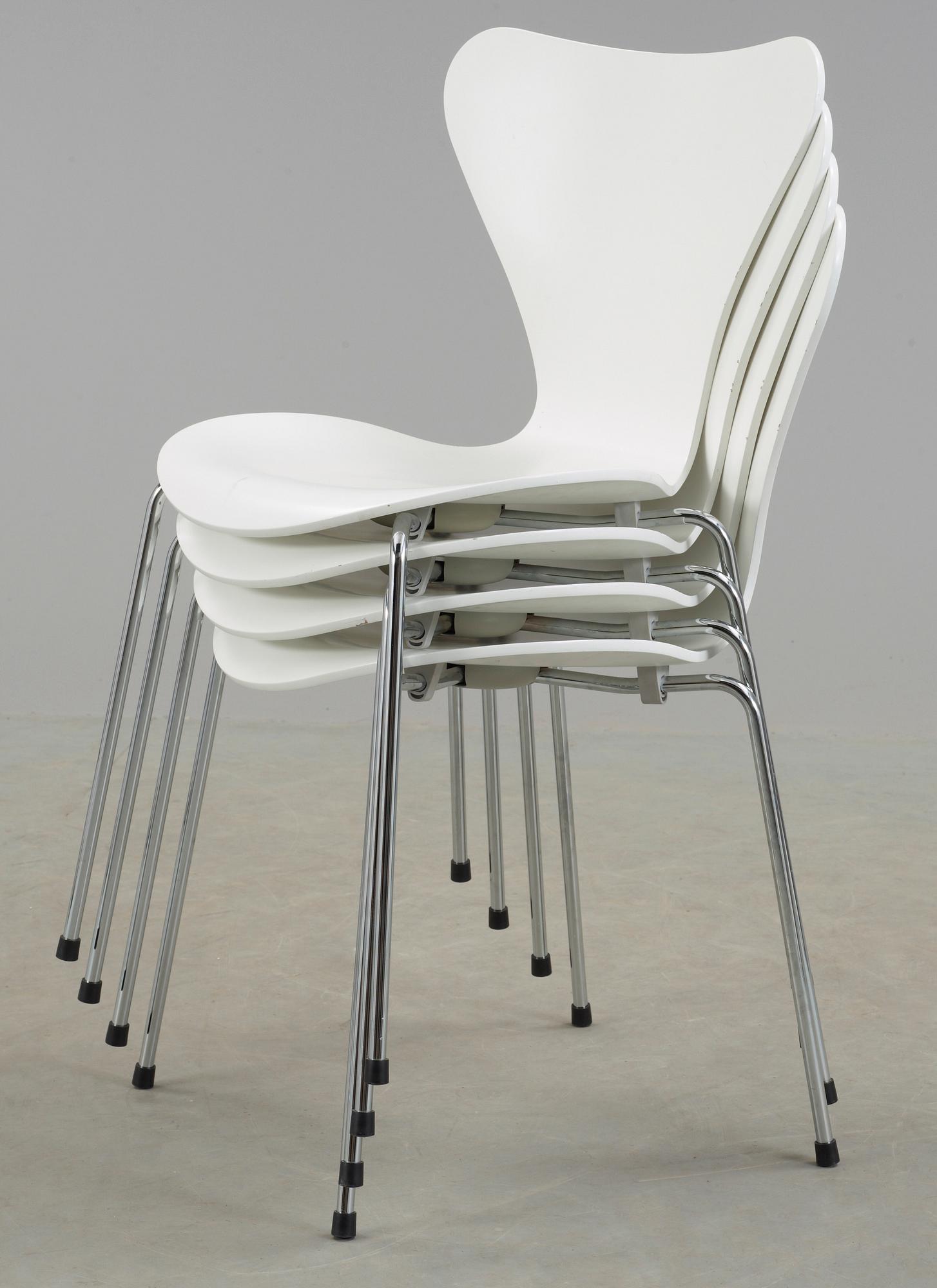 STOLAR, 4st, "Sjuan", Arne Jacobsen, Fritz Hansen.