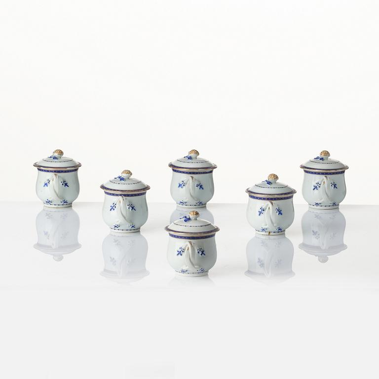 A 'Chinese Export' service, Qing dynasty, Jiaqing (1796-1820). (10 pieces).