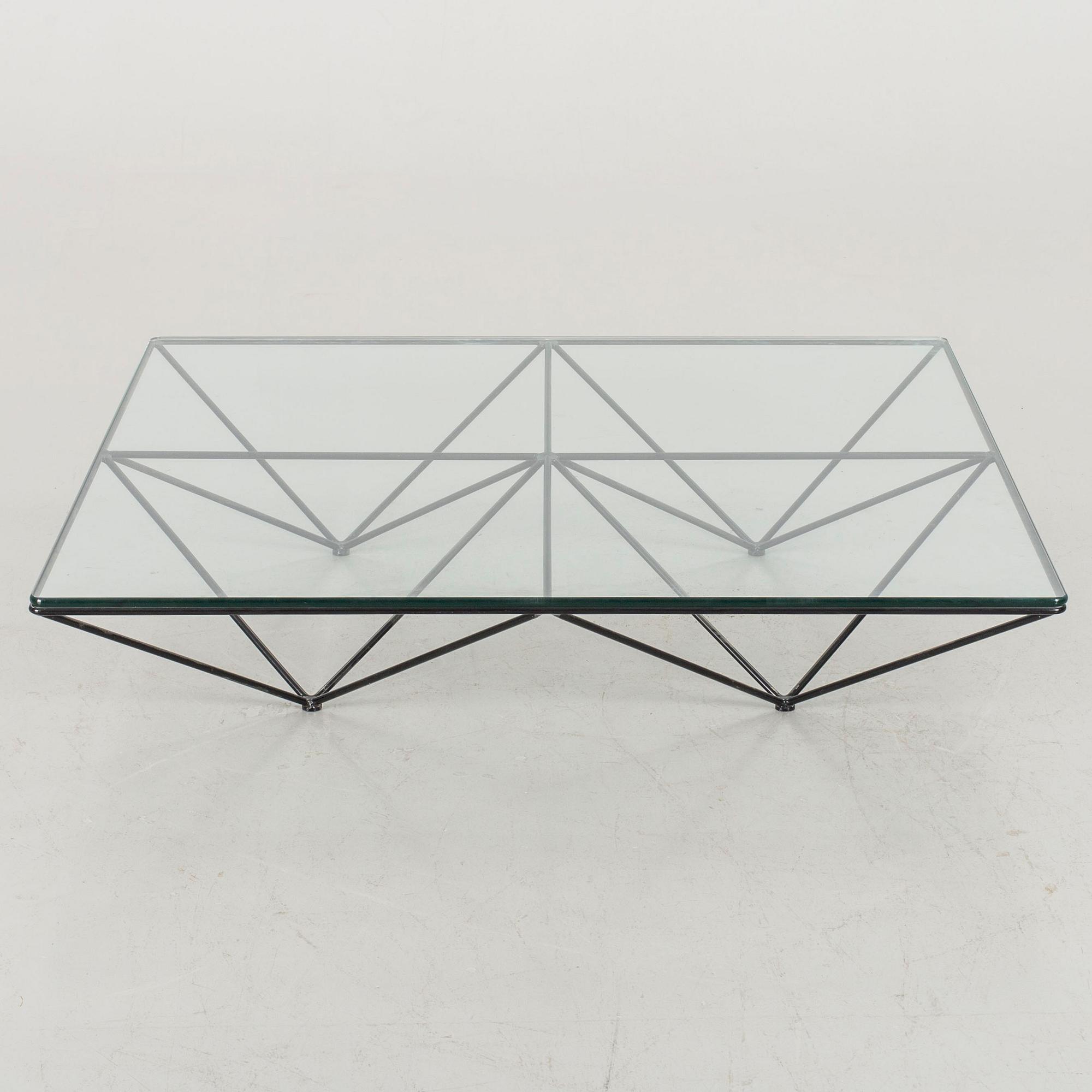 PAOLO PIVA, soffbord, "Alanda", B & B Italien.