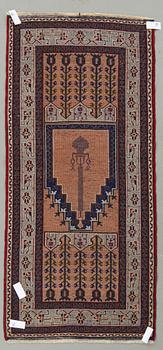 MATTA, möjligen Kayseri. Ca 196x90 cm.
