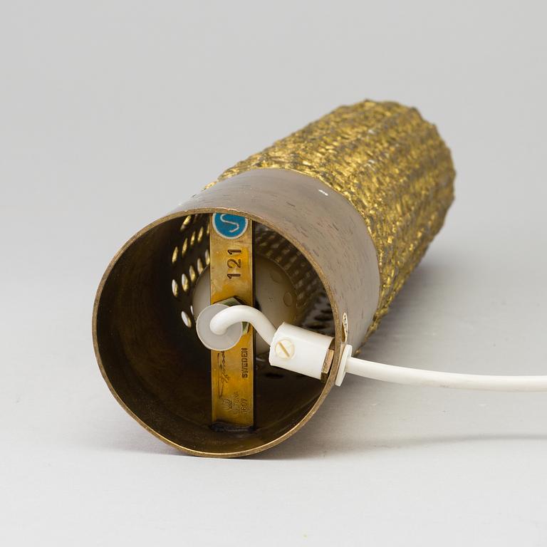 PIERRE FORSELL, table lamp, brass, Skultuna, second half of the 20th century.