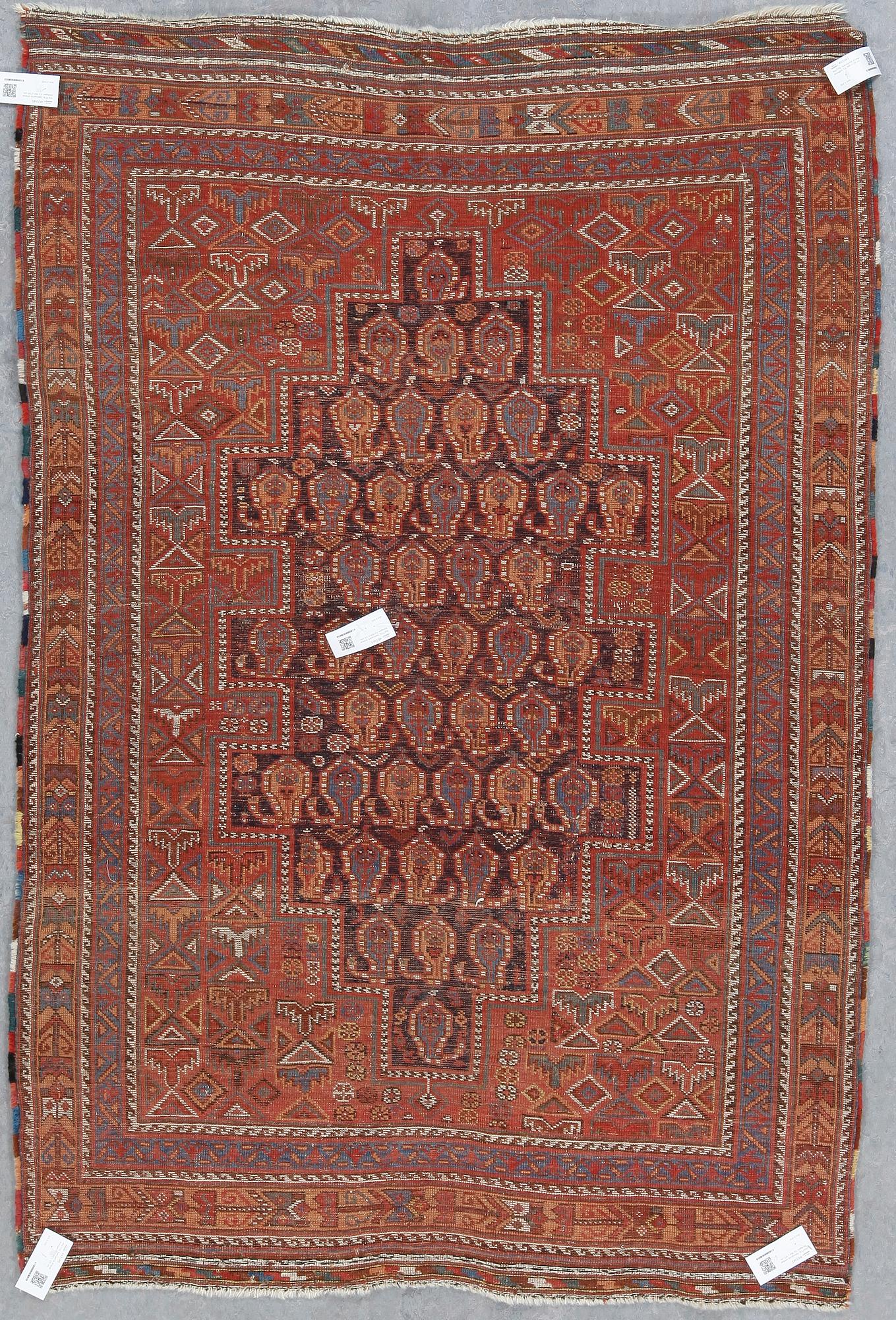 MATTA. Semiantik Afshar troligen. Ca 184 x 125 cm.