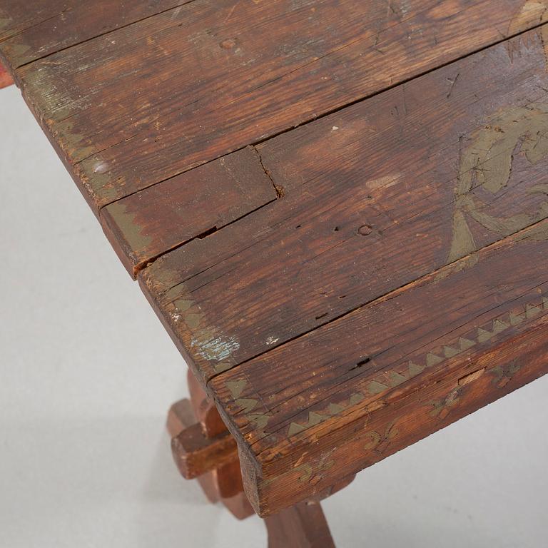 A table, probably made in Hälsingland from around year 1900.