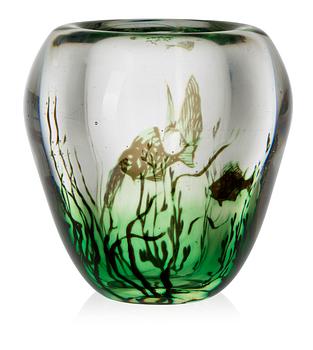 A Vicke Lindstrand 'fish graal' glass vase, Orrefors 1941.