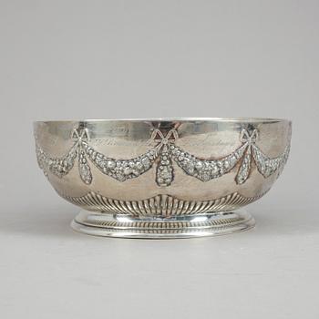 SKÅL, silver, GAB, Stockholm, 1909. Vikt ca 65g.