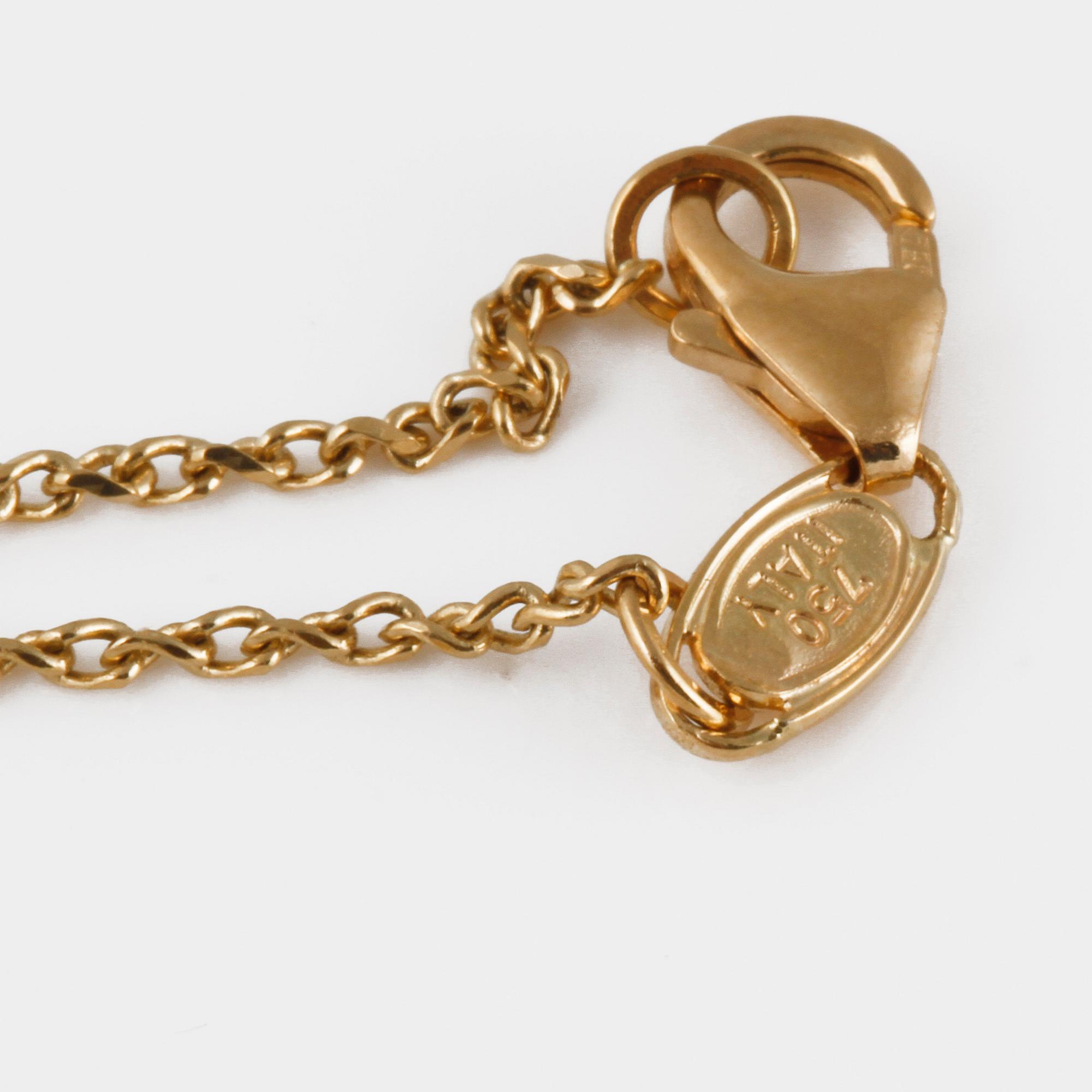 HÄNGE, 15 och 18K guld med rosenslipade diamanter samt halvpärlor. Vikt 7,2 gram.