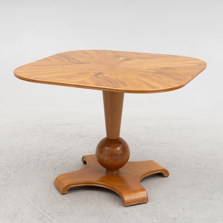 A Swedish Modern coffee table, Svenska Möbelfabrikerna, Sweden, 1940's.