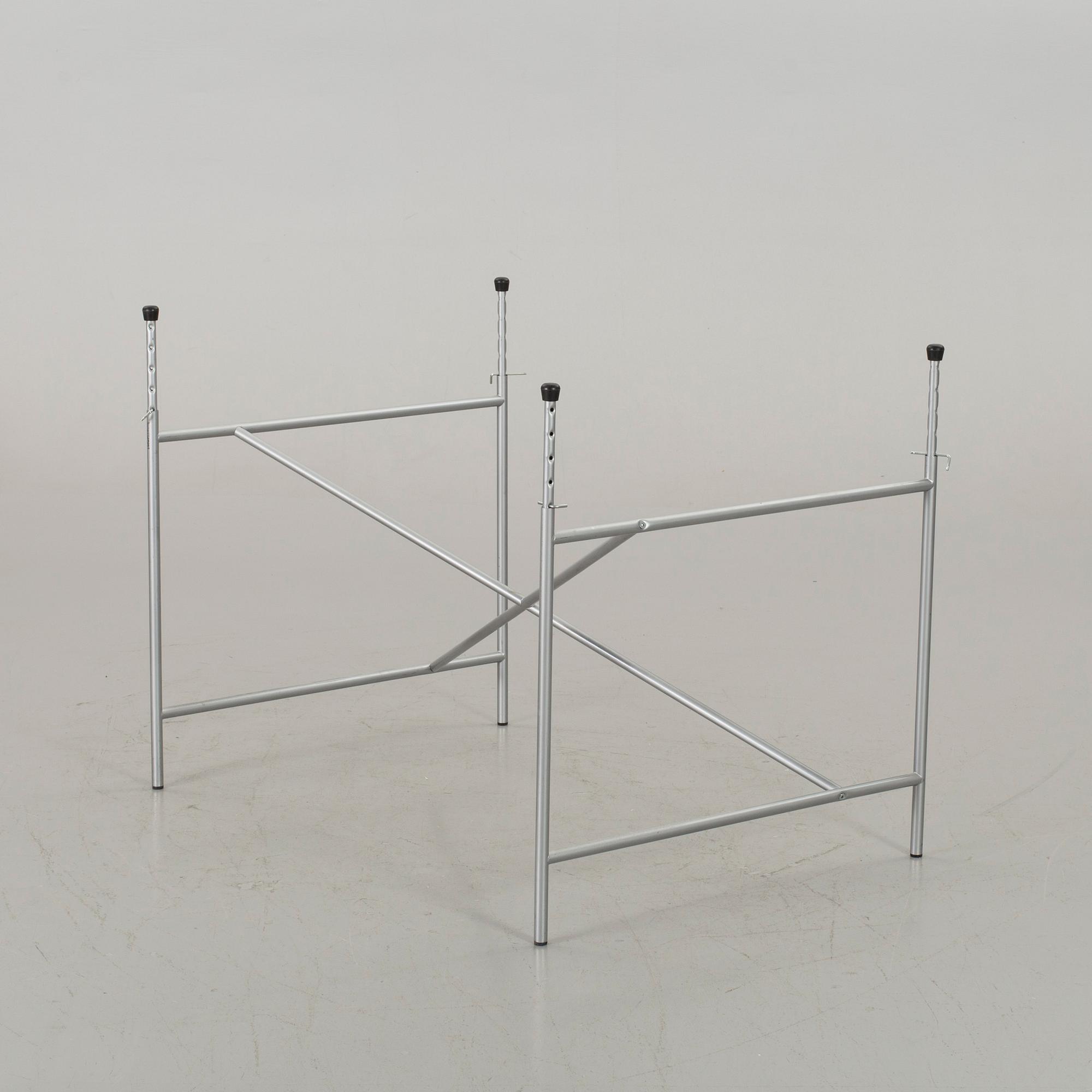 BORD, Design Egon Eiermann för Richard Lampert.