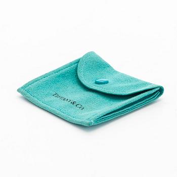 Tiffany & Co, Elsa Peretti, a pair of 18K gold 'Diamonds by The Yard' earrings with brilliant-cut diamonds.