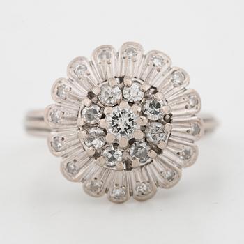 A brilliant- and single cut diamond ring.