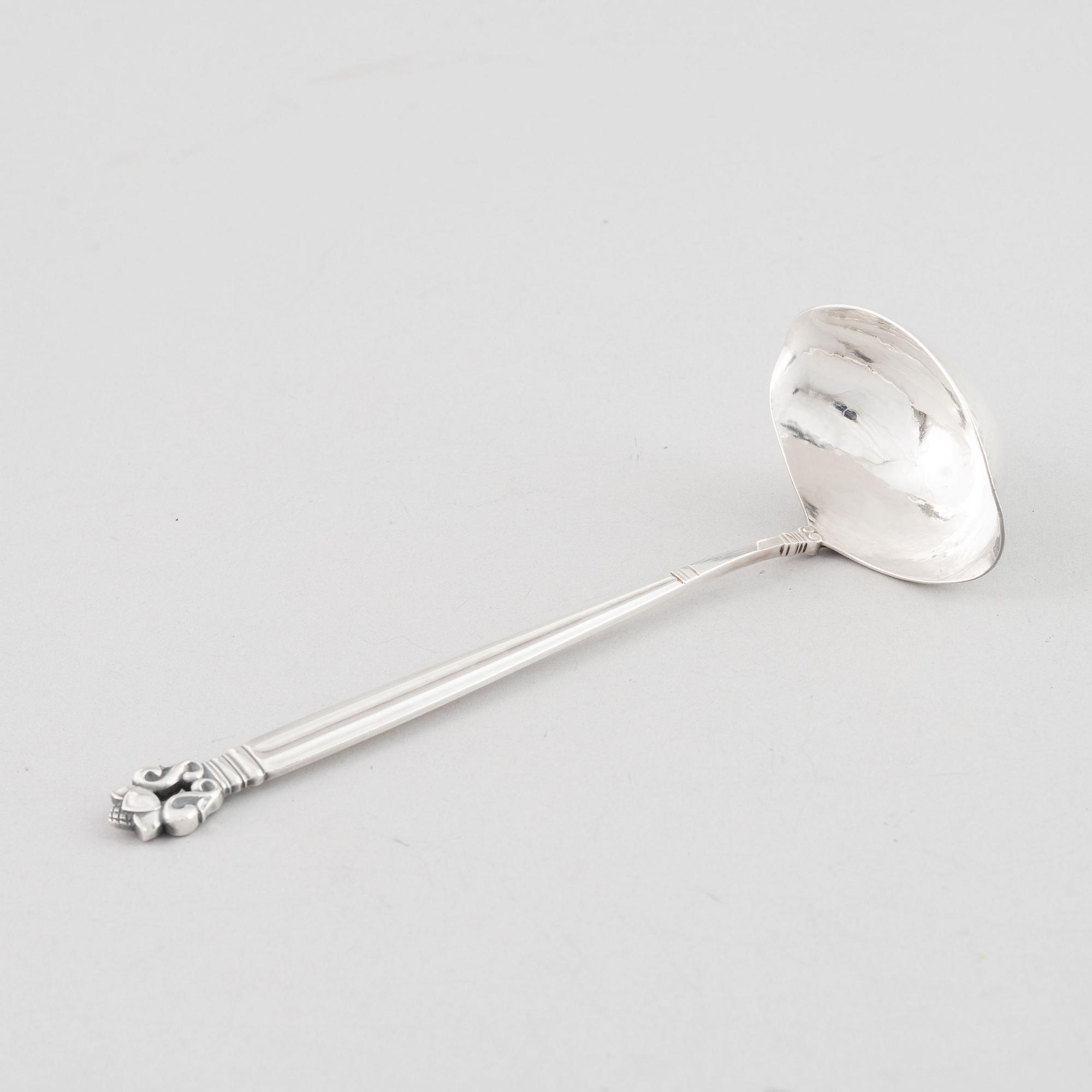 Georg Jensen, a set of 102 pieces of 'Konge/Acorn' sterling silver flatware, design Johan Rohde, Copenhagen.