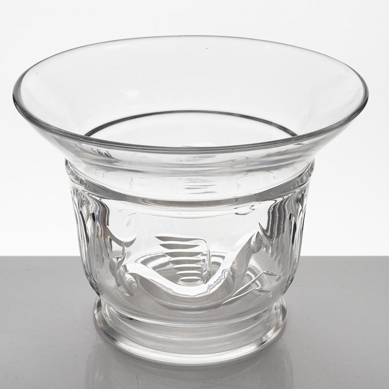 Ewald Dahlskog, a 'Sjöhästen' bowl, Kosta, 1926-29.