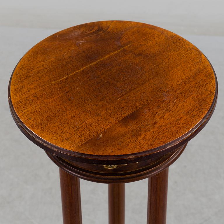 A PEDESTAL, Empire-style, first half of the 20th century.