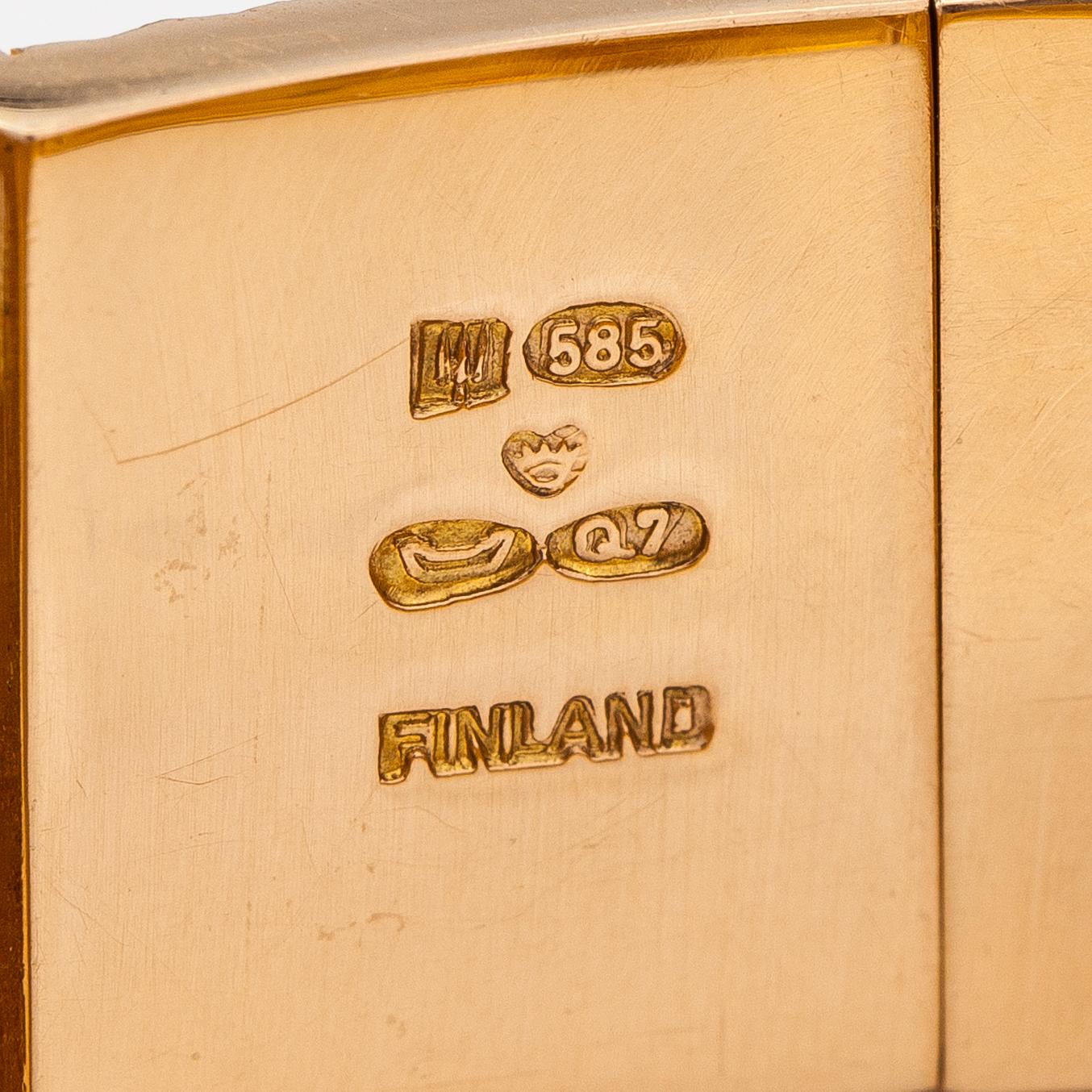 Björn Weckström, "Velvet clouds", a 14K gold bracelet. Lapponia 1969.