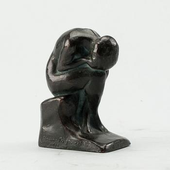 HALVAR FRISENDAHL, skulptur, mörkpatinerad brons, signerad och daterad 1917.