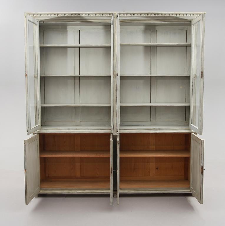 BOKSKÅP, sent 1800-tal.