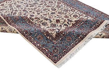 A carpet, Kashan, ca 314 x 237 cm.