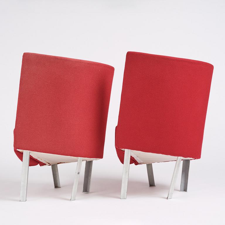 Paolo Pallucco, a pair of easy chairs for Gambe-Pallucco, Italy, 1980s.