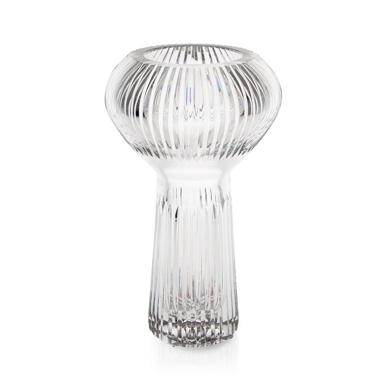 Aimo Okkolin, A CRYSTAL VASE.