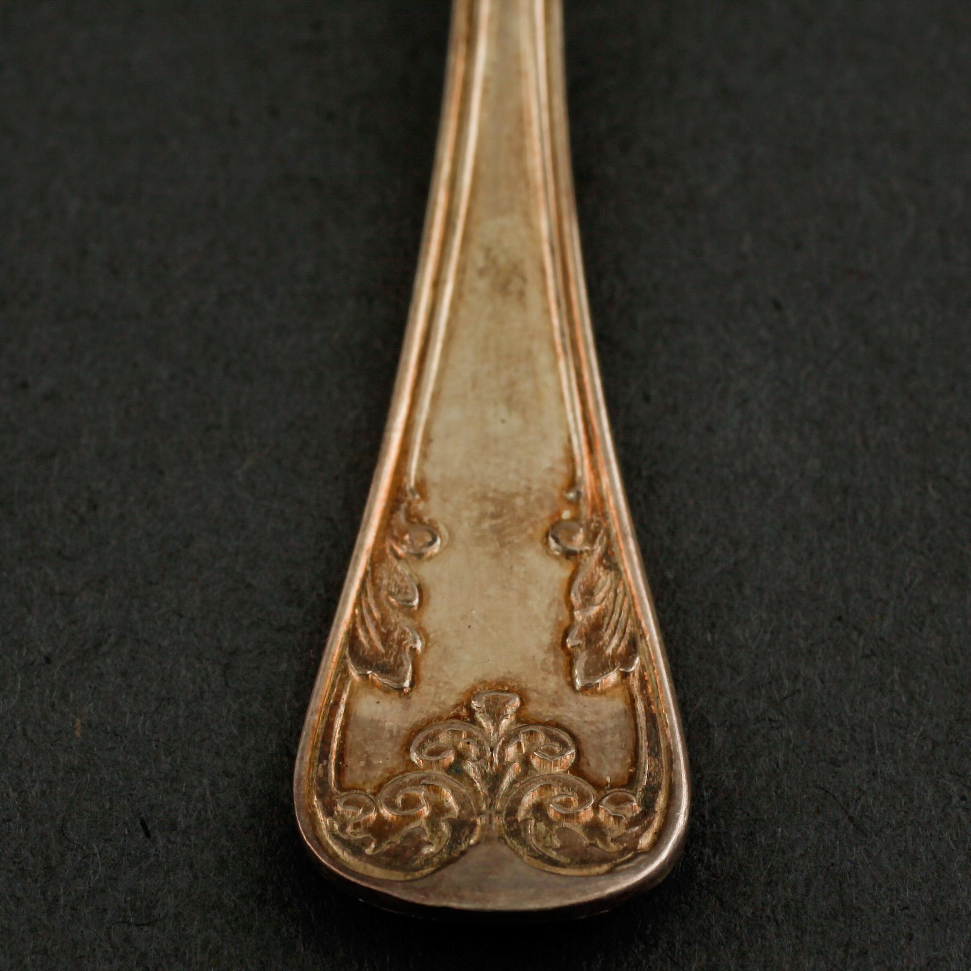 A silver set of table ware, 27 pcs, 19th and 20th century.