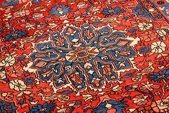 A probably Bakhtiari rug,  260 x 167 cm.