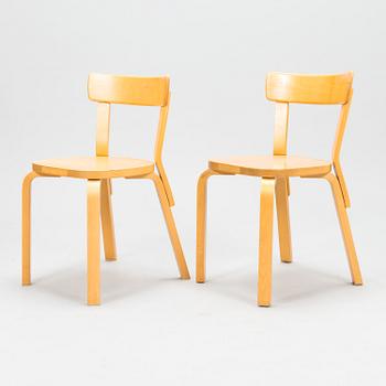 ALVAR AALTO, A table 82A and 6 chairs 69, Artek, latter half of the 20th century.