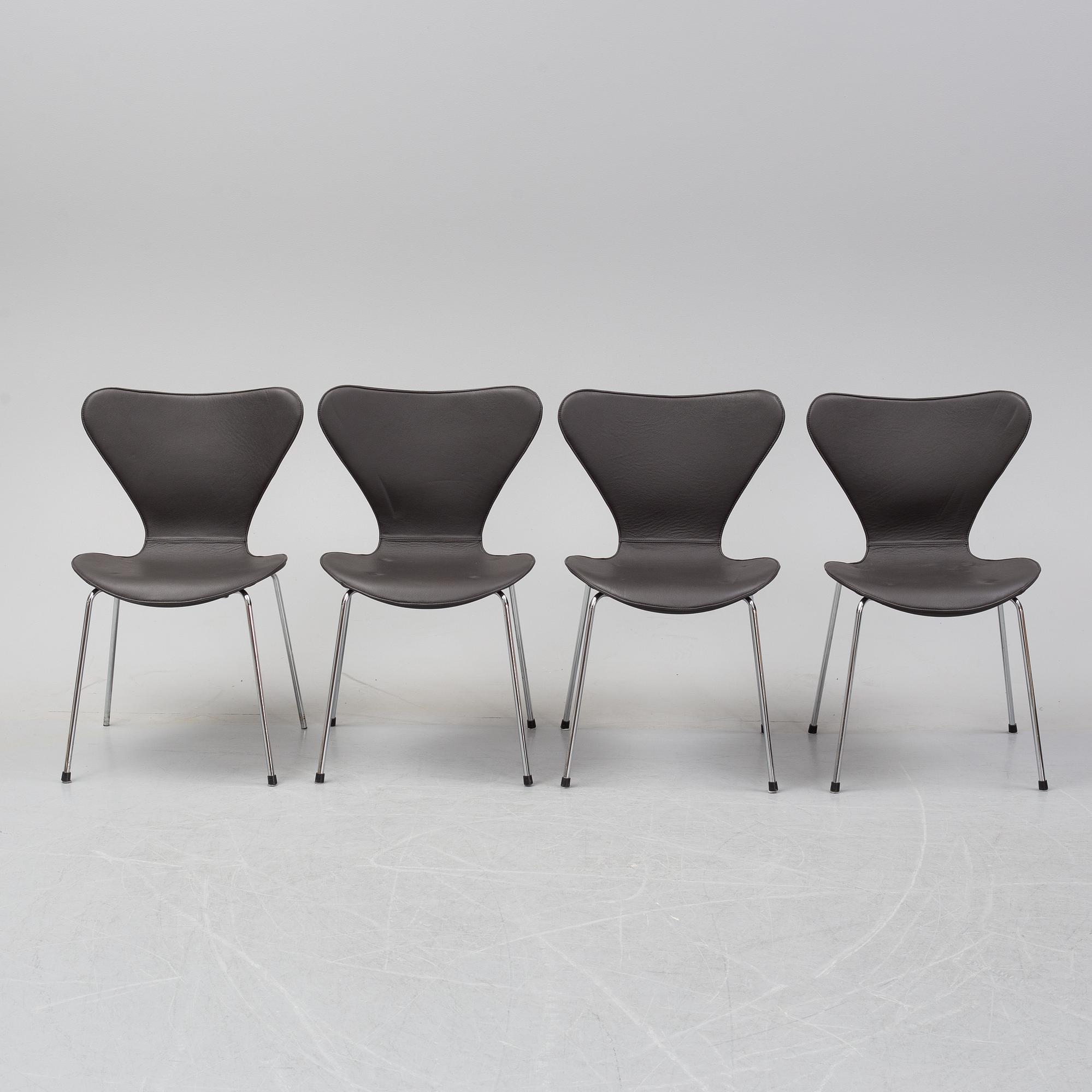 Arne Jacobsen, stolar, 4st, "Sjuan", Fritz Hansen, Danmark, 2000.