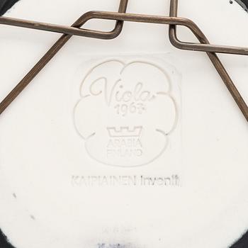 Birger Kaipiainen, a set of four decorative dishes in ceramics, stamped, Arabia, Finland.