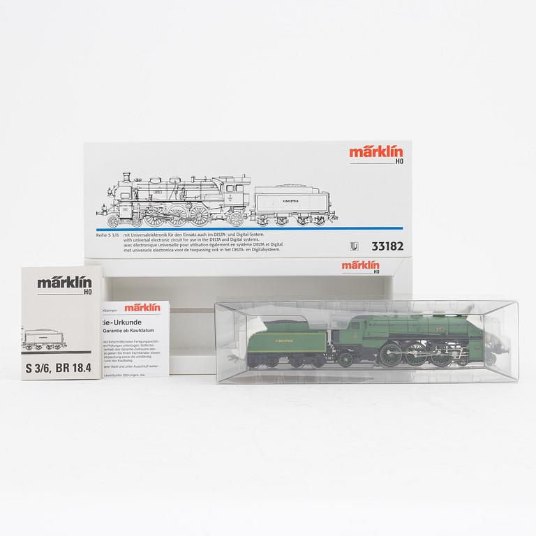 Märklin, two steam locomotives, model no 33182 & 37846, gauge H0, in boxes.