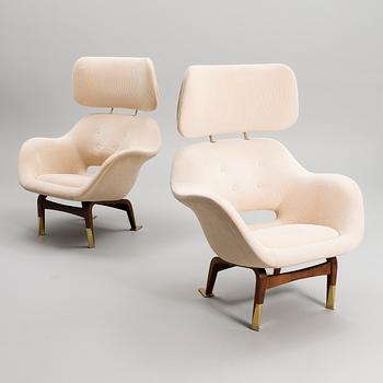 ILMARI TAPIOVAARA, A PAIR OF ARMCHAIRS WITH NECK RESTS. "Marski Chair". Asko 1957.