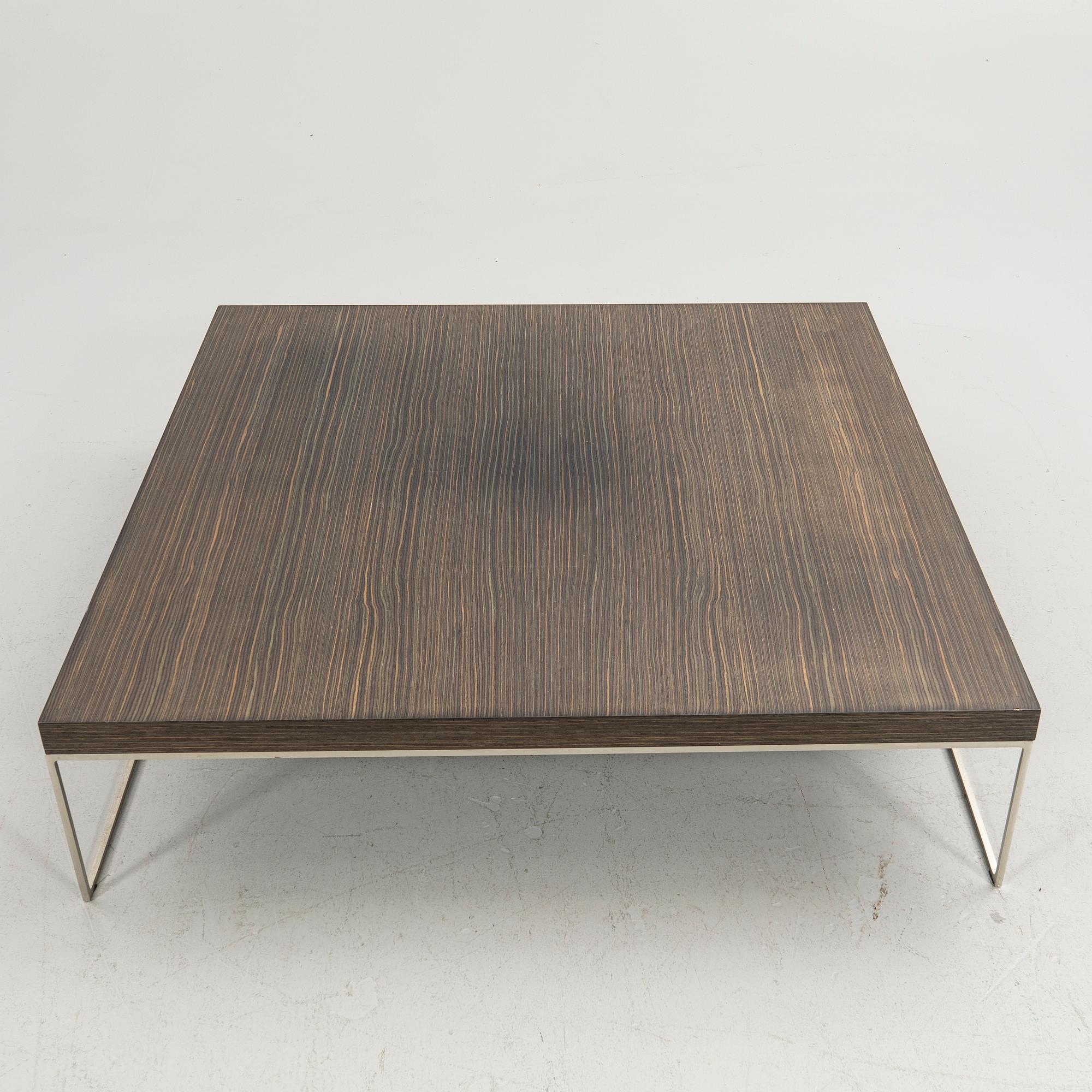 Rodolfo Dordoni, Soffbord, "Calder", Minotti, Italien.