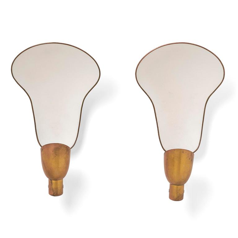 Carl-Axel Acking, a pair of wall lamps model "5029", Bröderna Malmströms Metallvarufabrik, Malmö, 1940s.