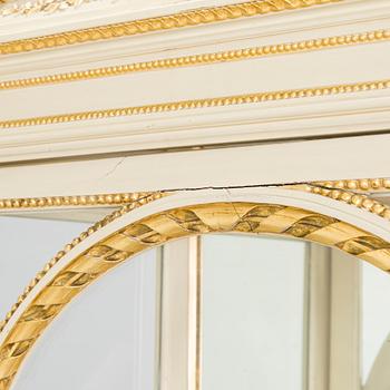 A late Gustavian style cabinet/display cabinet, early 20th century.