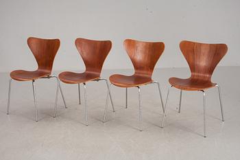 STOLAR, 4 st, "Sjuan", Arne Jacobsen för Fritz Hansen.