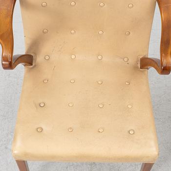 Axel Larsson, karmstolar, ett par, modell 1208, Svenska Möbelfabrikerna Bodafors.