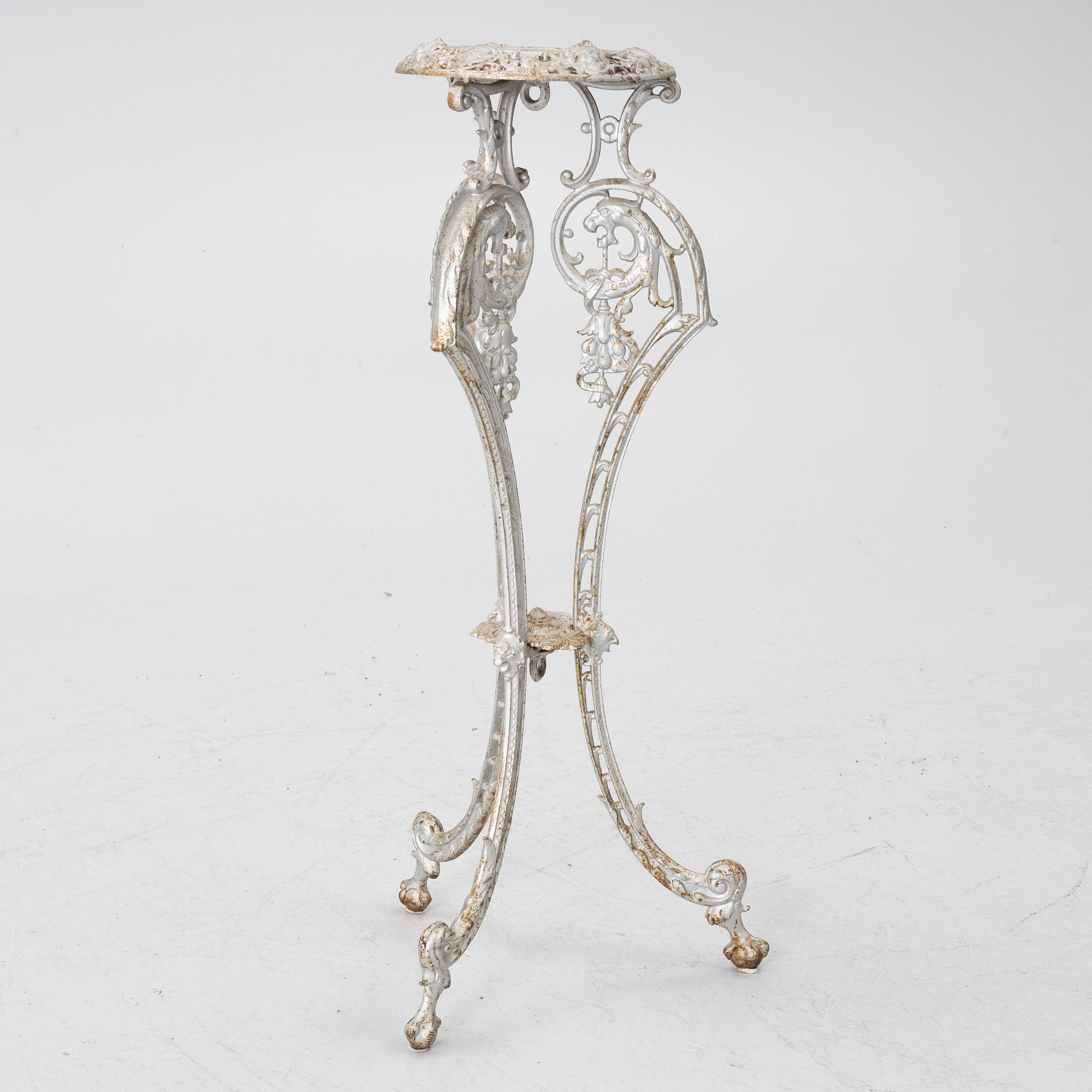 Pedestal, circa 1900.