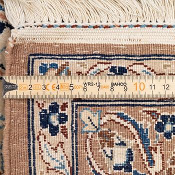Carpet, Nain, 345 x 230 cm.