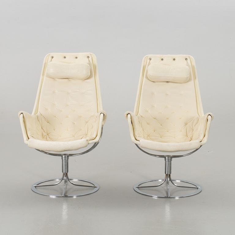 A pair of "Jetson" chairs, designed by Bruno Mathsson, Dux, 20th cenutry latter part.