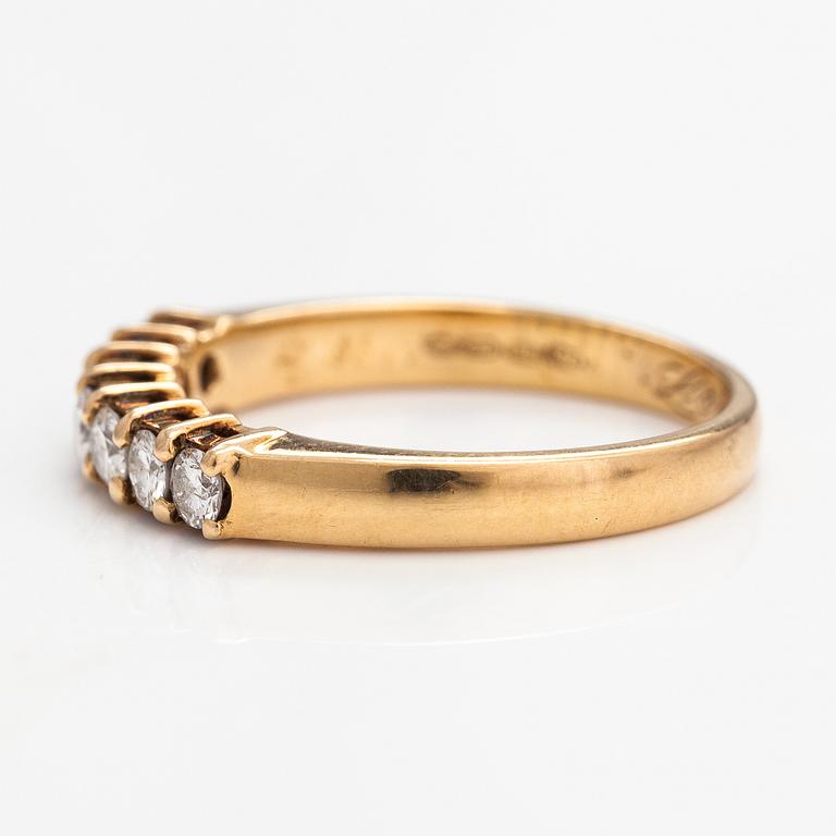 A 14K gold ring with diamonds ca. 0.42 ct in total. Finland 1989.