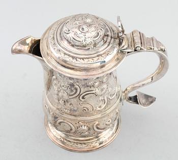 KANNA, silver,Thomas Whipham och Charles Wright,  London 1764. Vikt ca 838 g.