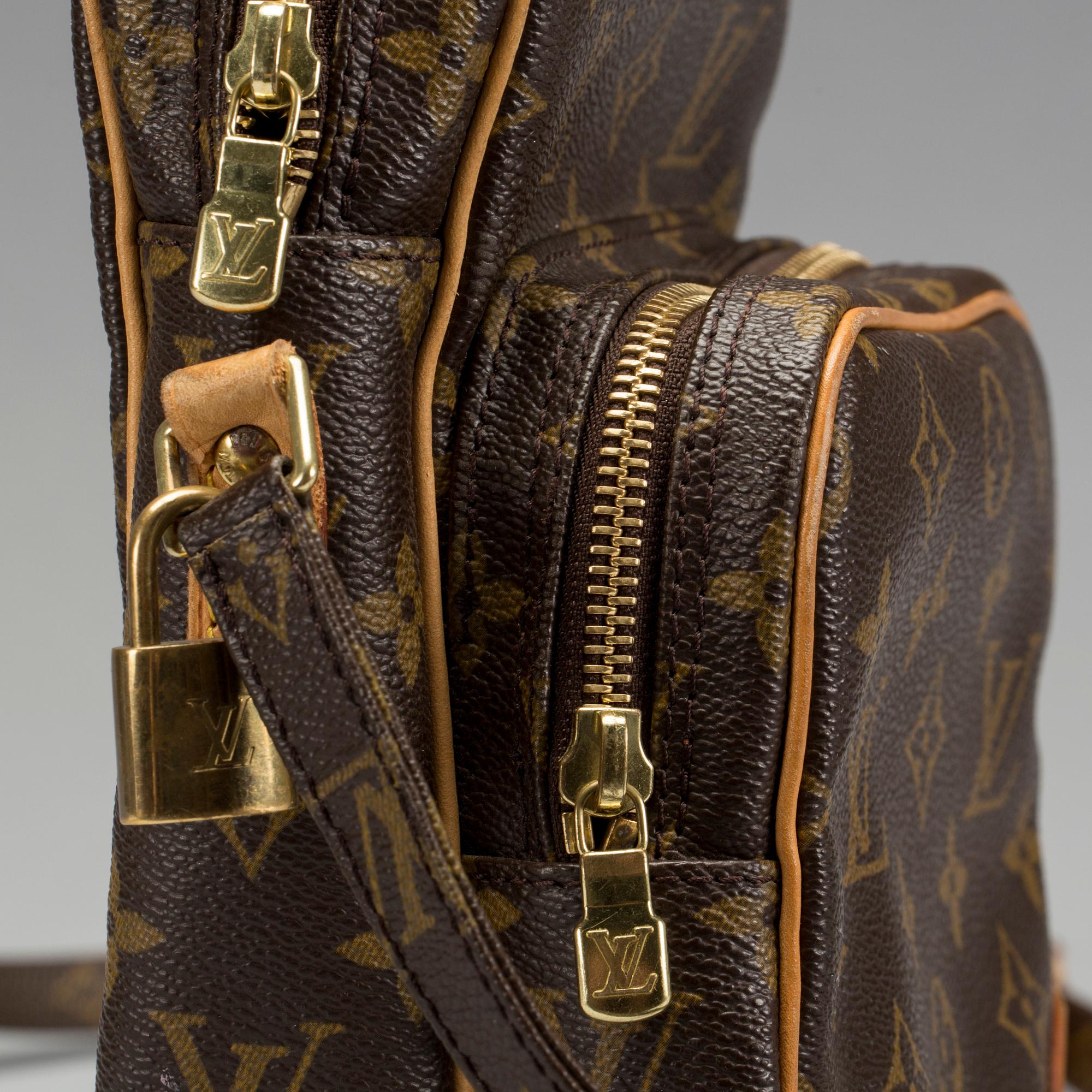 VÄSKA, Louis Vuitton.