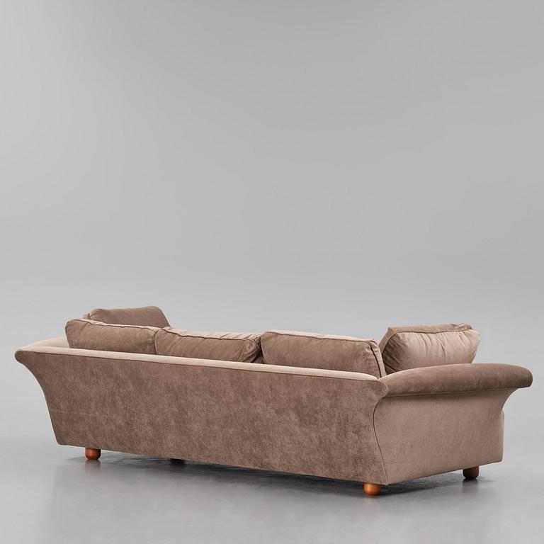 Josef Frank, a "Liljevalchs" sofa, Firma Svenskt Tenn.