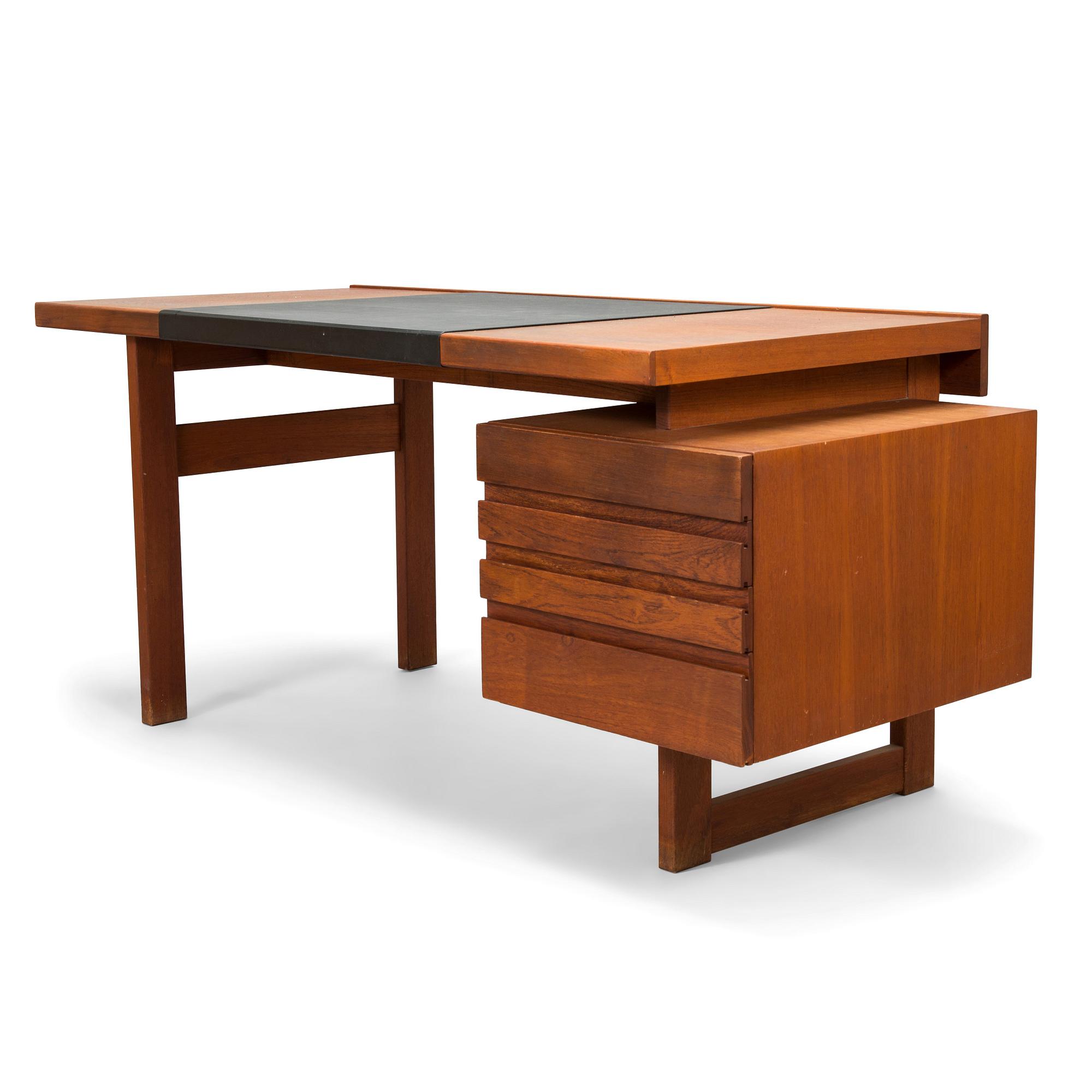 Olavi Hänninen, A 1960's 'Paletti' writing desk for HMN Huonekalu Mikko Nupponen, Lahti, Finland.