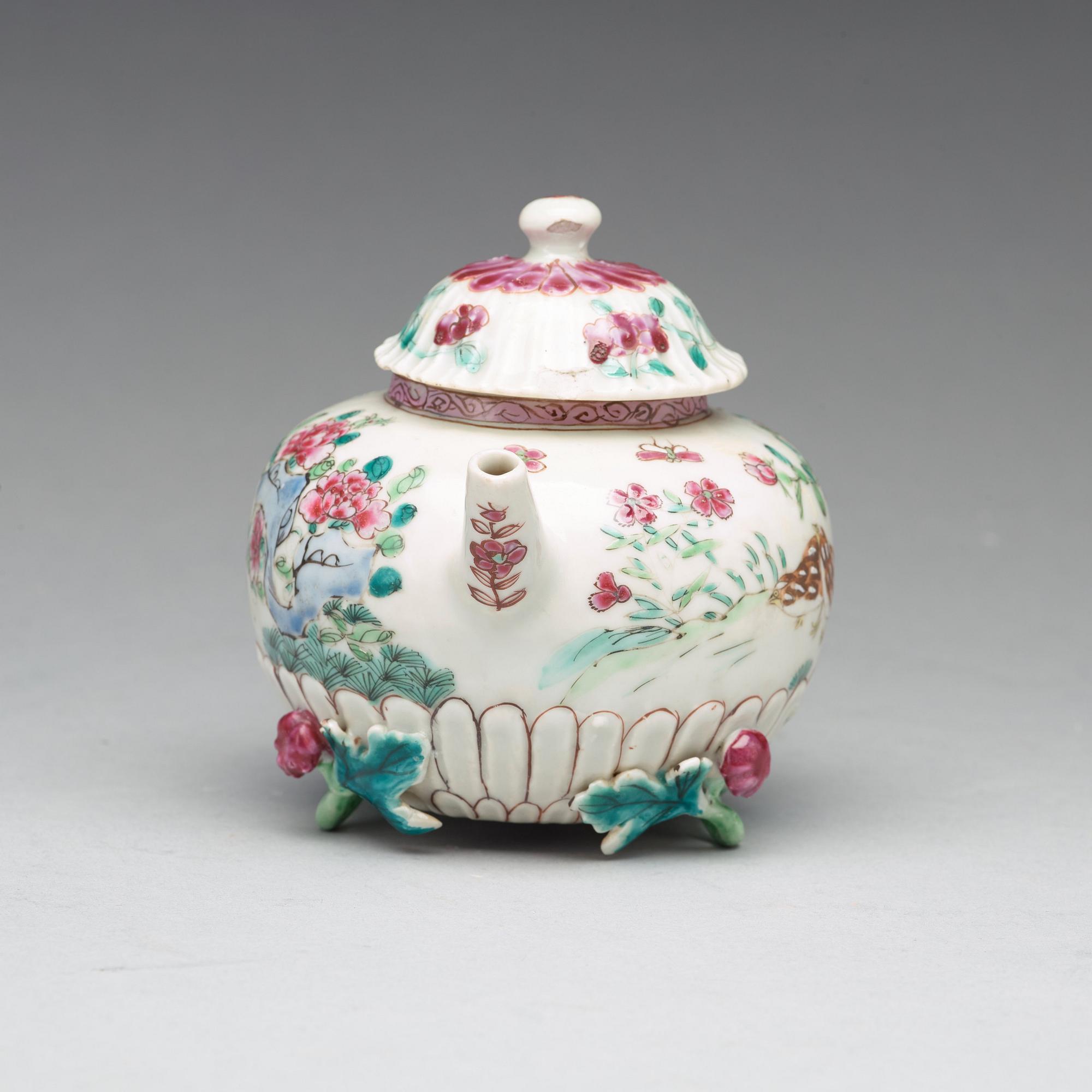A famille rose tea pot with cover, Qing dynasty, Qianlong (1736-95).